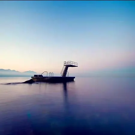 Appartement Ravissant Vue Lausanne Avec Terrasse Lutry